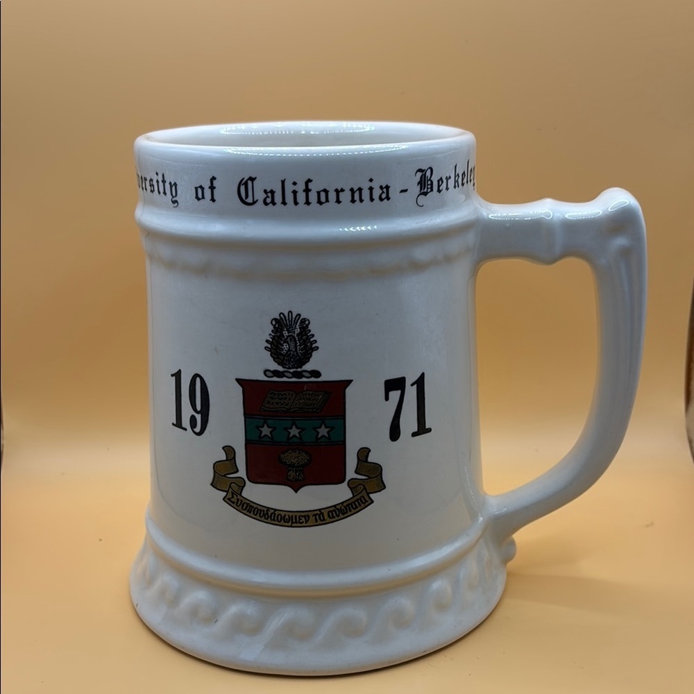 White Ceramic Dining Mug with Crest Design (KAREN GRADUATE)